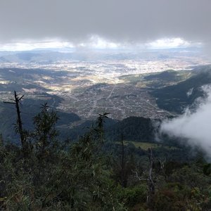 Below the clouds on Volcán Santa María