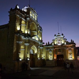 Iglesia de San Pedro Apostol