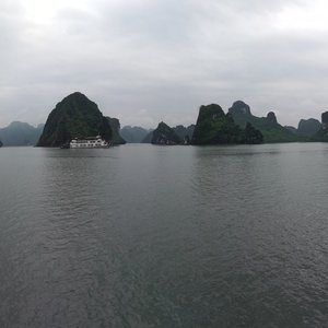 Ha Long Bay Cruise