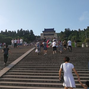 Sun Yat-sen's Mausoleum