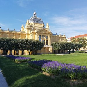 Art Pavilion